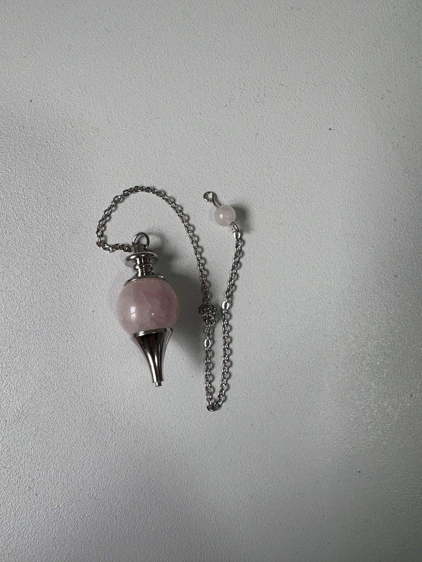Pendule Quartz Rose Sphère