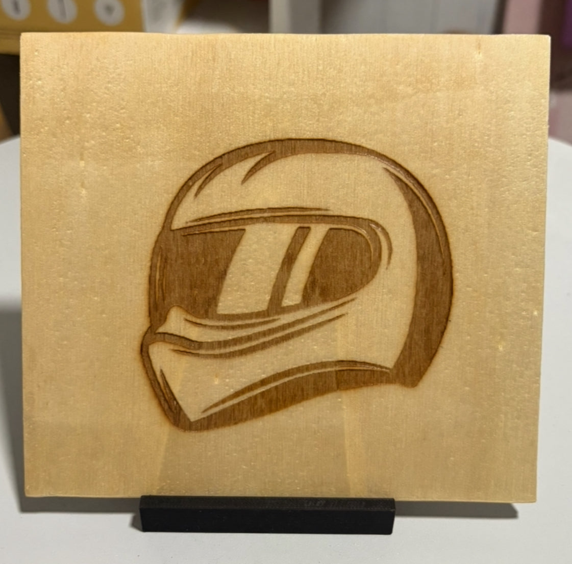 TABLEAU CASQUE DE MOTO GRAVÉ