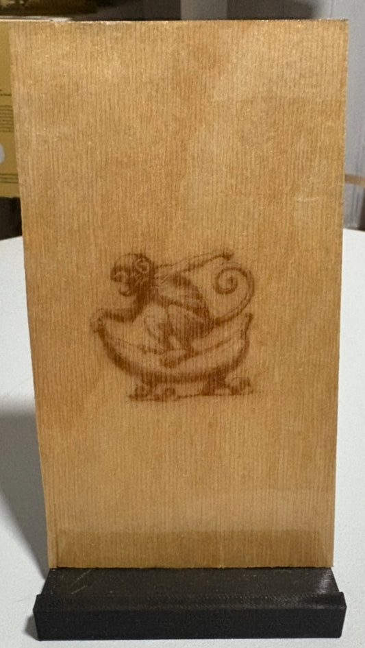 SUPPORT TÉLÉPHONE SINGE EN BOIS GRAVÉ