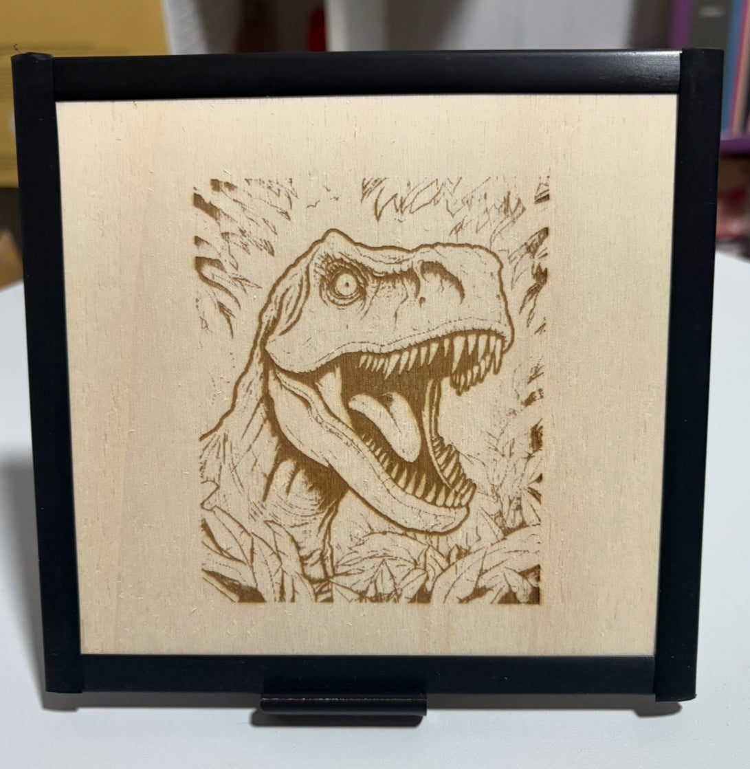 TABLEAU TYRANNOSAURE GRAVÉ